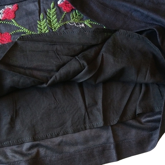 Umgee NWT Faux Suede Floral Embroidered Shift Mini Dress Black Boho - Picture 5 of 6